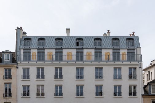 Aufstockung eines Wohnhauses im 6. Stadtbezirk Aufstockung eines Wohnhauses im 6. Stadtbezirk