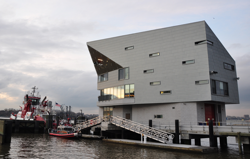 Pier 53 Fireboat House